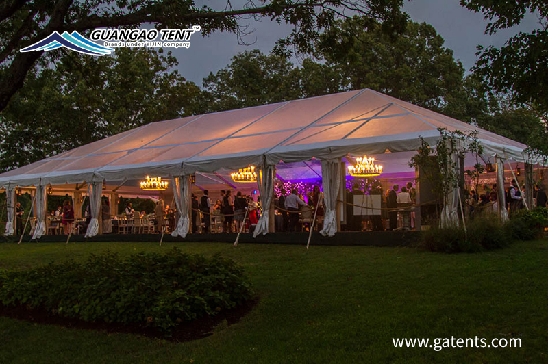 Carpa restaurante